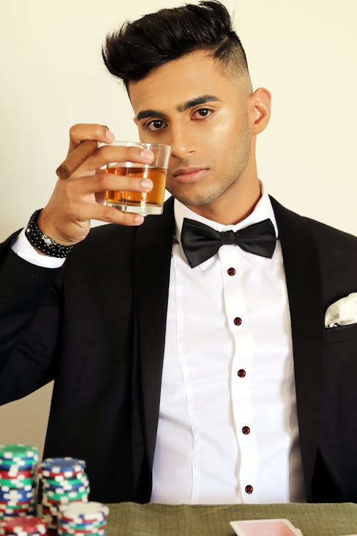 Osuuspankki Lainalaskuri: Opas Lainalaskujen Ja Ratkaisujen Vertailuun