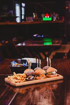 Finnair Mastercard SEB Ja Nordea - Vertailu Korttien Ominaisuuksista Ja Eduista