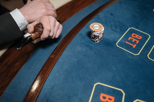 Poker Online Tila Suomessa: Strategiat, Pelityypit Ja Pelaamisen Aloittaminen