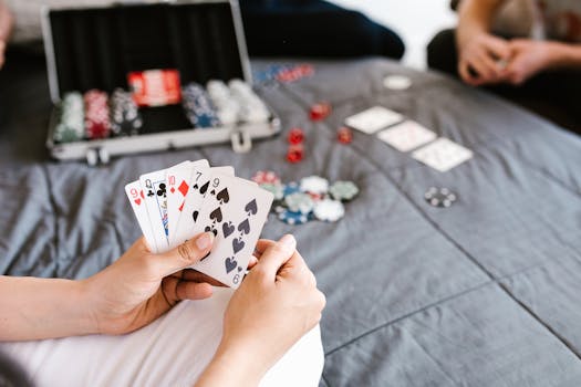 Poker Online Tila Suomessa: Strategiat, Pelityypit Ja Pelaamisen Aloittaminen